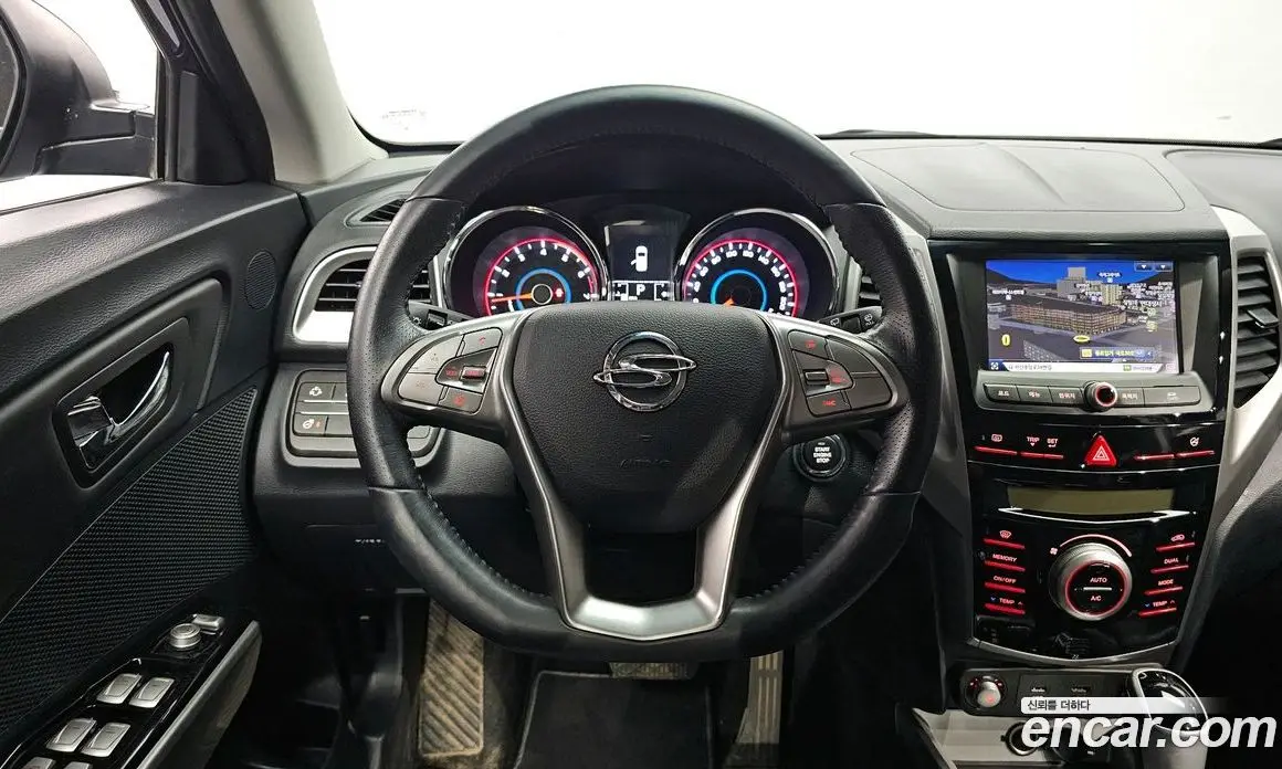 SsangYong TIBOLI 2015 1.6 автомат (гидро), фото 13