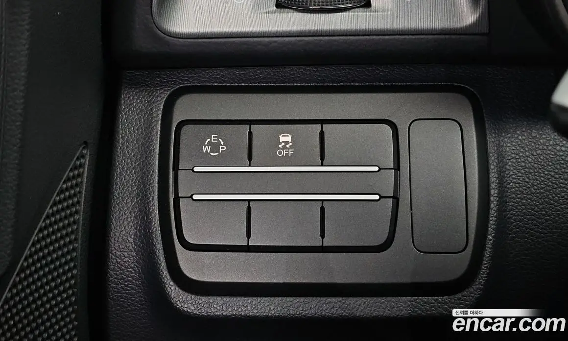 SsangYong TIBOLI 2017 1.6 автомат (гидро), фото 18