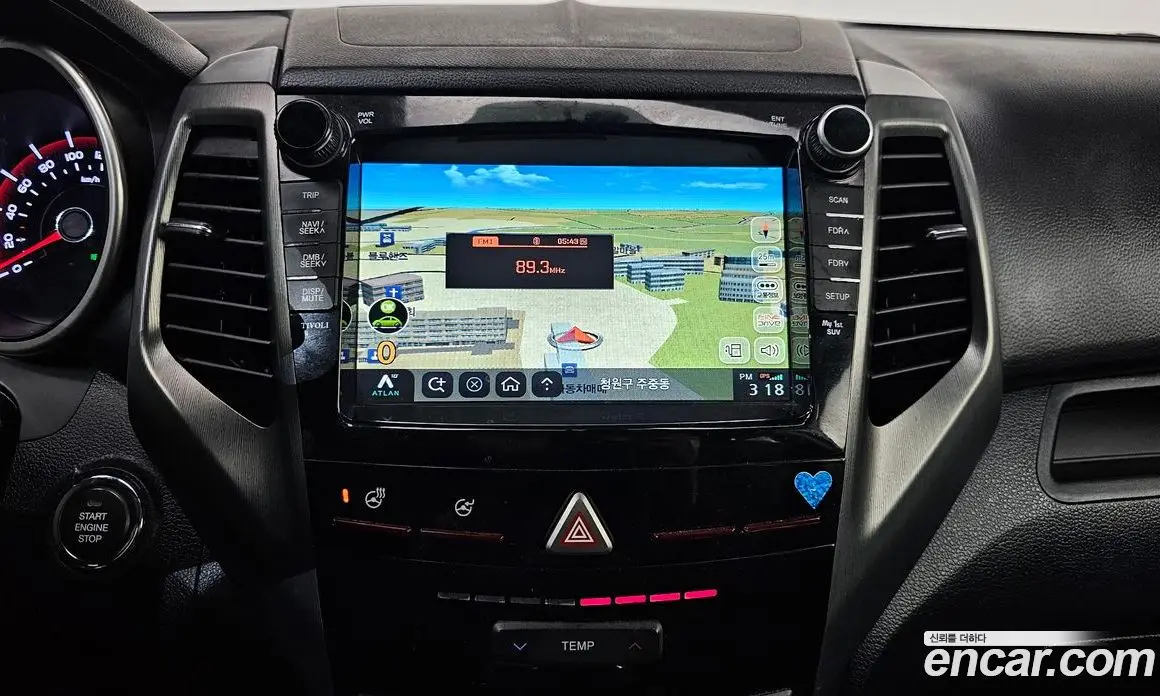 SsangYong TIBOLI 2019 1.6 автомат (гидро), фото 17