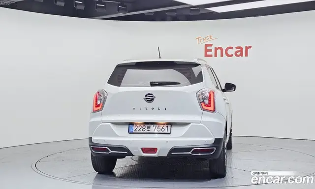 SsangYong TIBOLI 2019 1.6 автомат (гидро), миниатюра 4