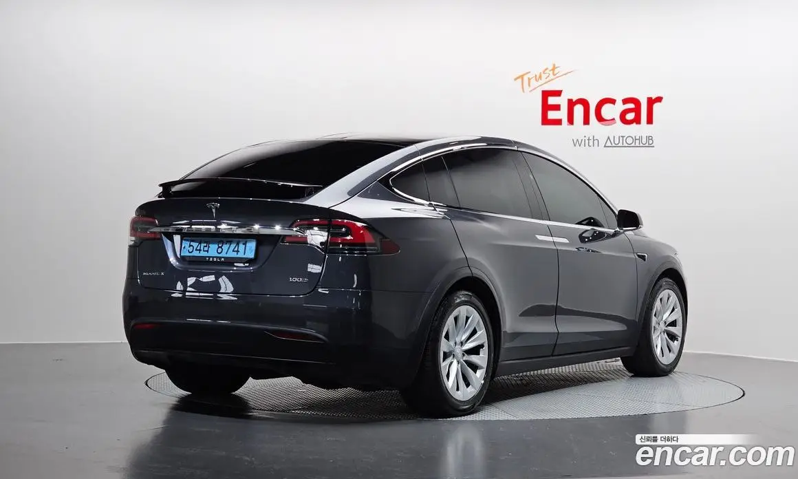 Tesla Model X 2019 0.3 автомат (гидро), фото 2 Tesla Model X 2019 0.3 автомат (гидро), фото 2