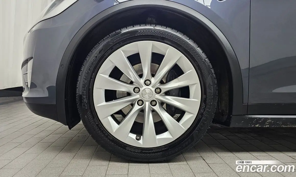 Tesla Model X 2019 0.3 автомат (гидро), фото 5 Tesla Model X 2019 0.3 автомат (гидро), фото 5