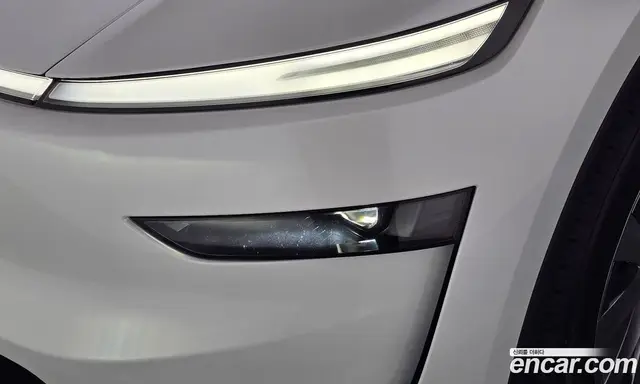 Tesla Model Y 2025 0.2 автомат (гидро), миниатюра 7 Tesla Model Y 2025 0.2 автомат (гидро), миниатюра 7