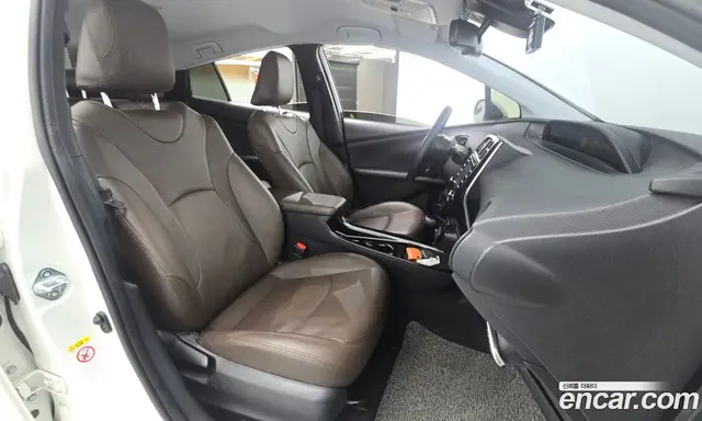 Toyota Prius 2020 1.8 автомат (гидро), миниатюра 11 Toyota Prius 2020 1.8 автомат (гидро), миниатюра 11