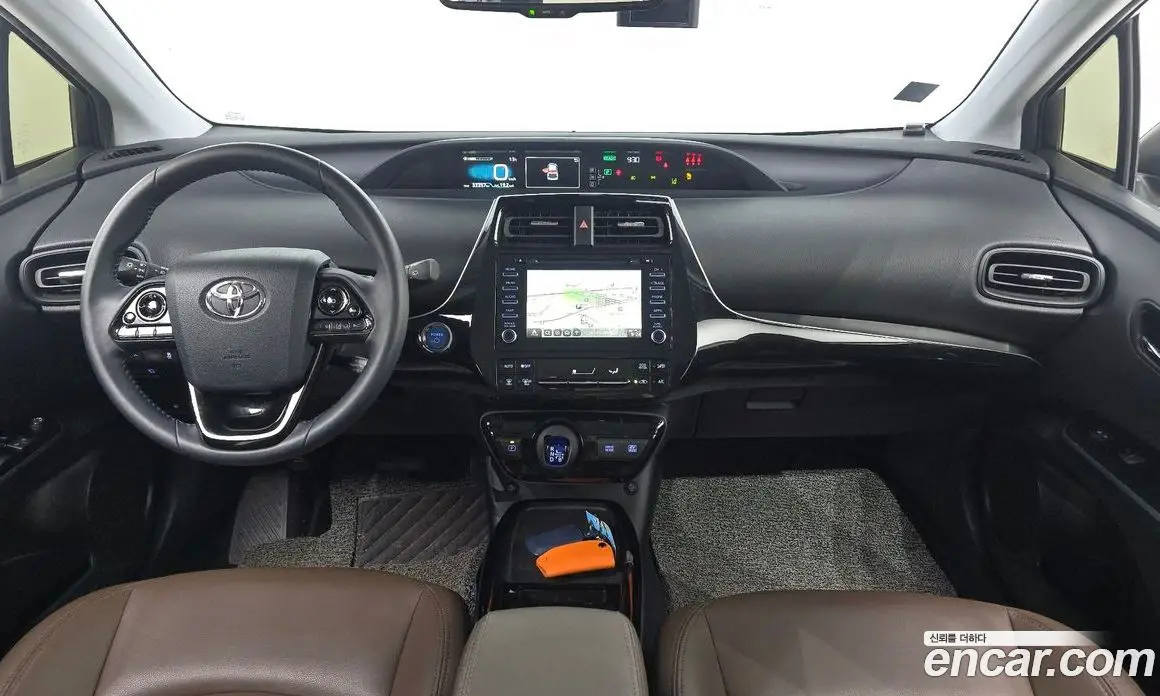 Toyota Prius 2020 1.8 автомат (гидро), фото 7 Toyota Prius 2020 1.8 автомат (гидро), фото 7