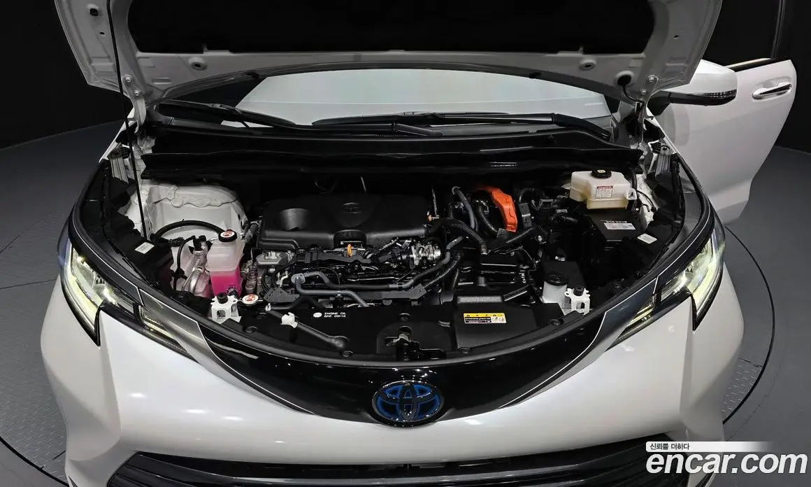 Toyota Sienna 2024 2.5 автомат (гидро), фото 6 Toyota Sienna 2024 2.5 автомат (гидро), фото 6