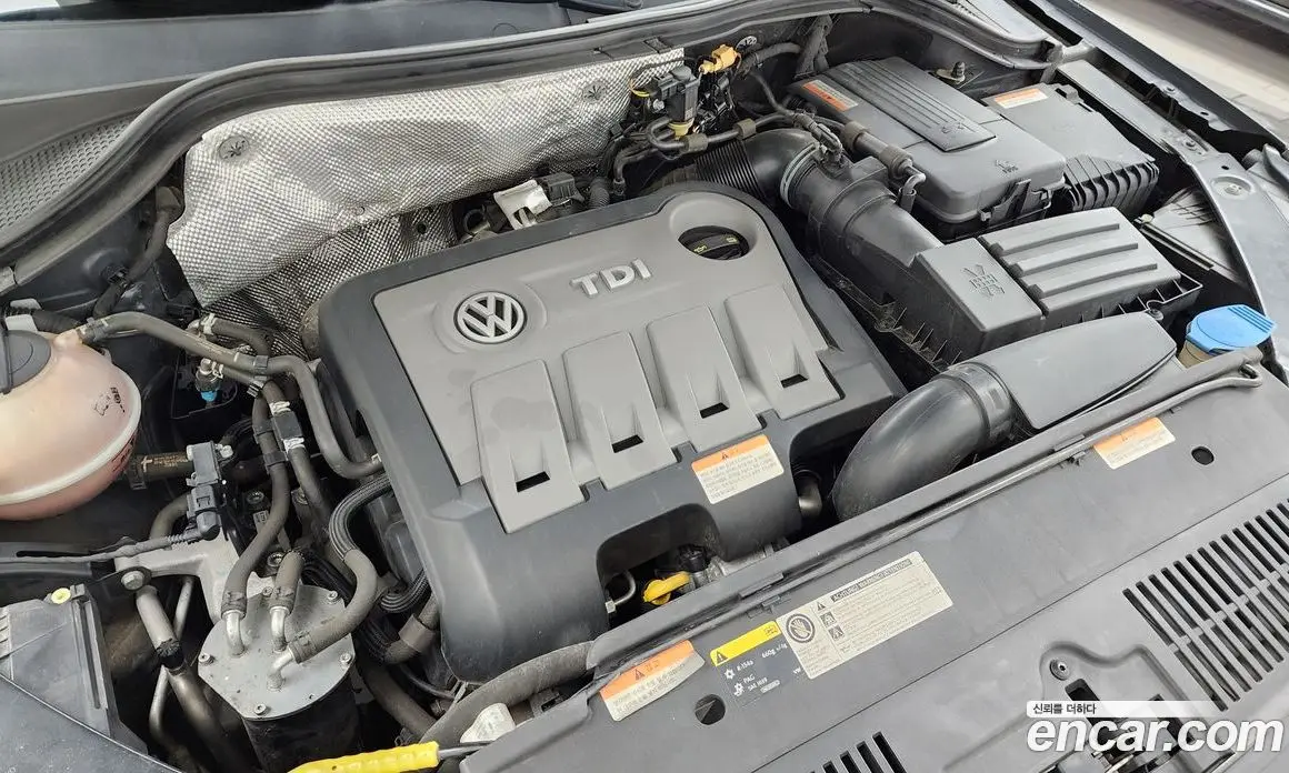 Volkswagen Tiguan 2015 2.0 автомат (гидро), фото 6