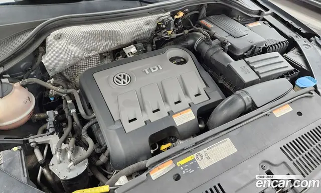 Volkswagen Tiguan 2015 2.0 автомат (гидро), миниатюра 6