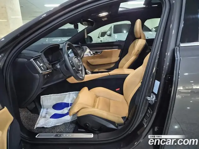 Volvo S90 2022 2.0 автомат (гидро), миниатюра 11