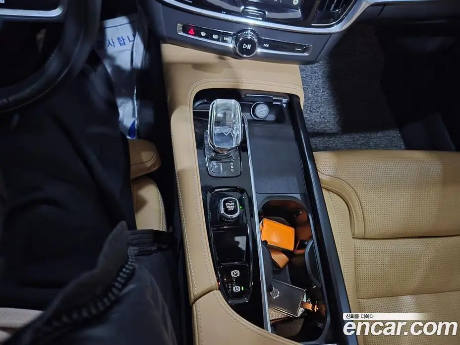 Volvo S90 2022 2.0 автомат (гидро), фото 13