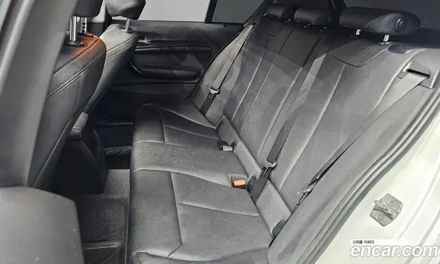 BMW 1 серия 2018 2.0 автомат (гидро), миниатюра 12