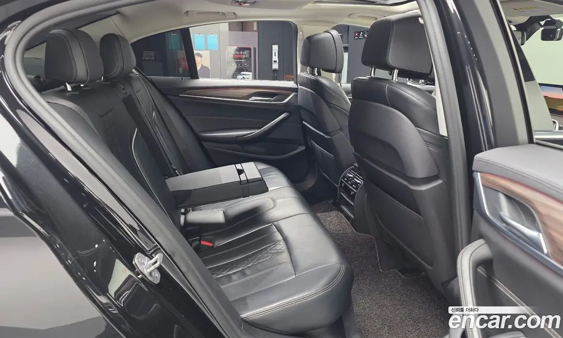 BMW 5 серия 2019 2.0 автомат (гидро), фото 16