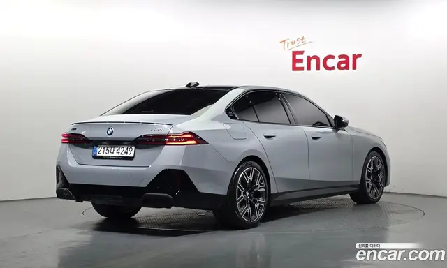 BMW 5 серия 2025 2.0 автомат (гидро), миниатюра 2