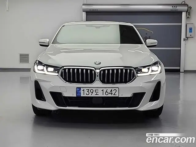 BMW 6 серия 2023 3.0 автомат (гидро), миниатюра 2