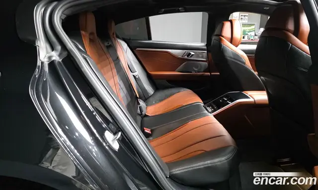 BMW 8 серия 2023 4.4 автомат (гидро), миниатюра 12