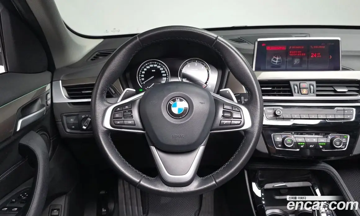 BMW X1 2020 2.0 автомат (гидро), фото 17