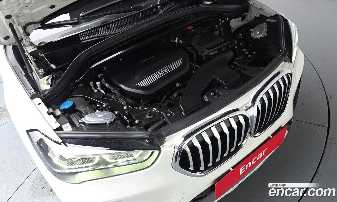 BMW X1 2020 2.0 автомат (гидро), фото 5