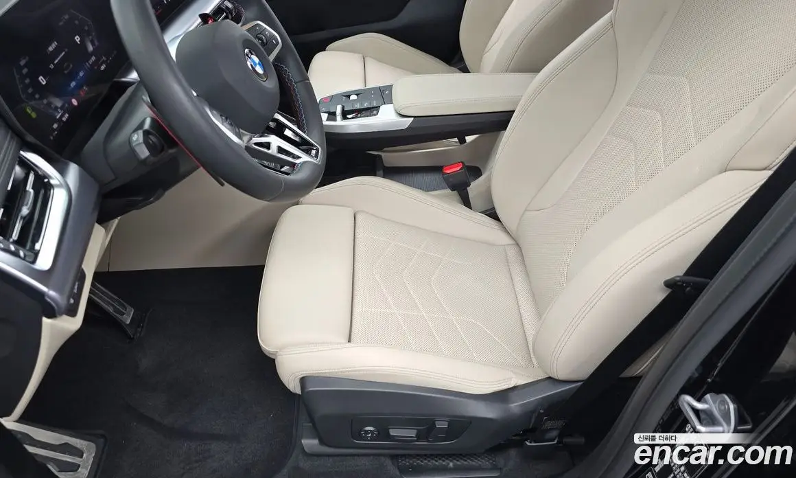 BMW X1 2025 2.0 автомат (гидро), фото 31