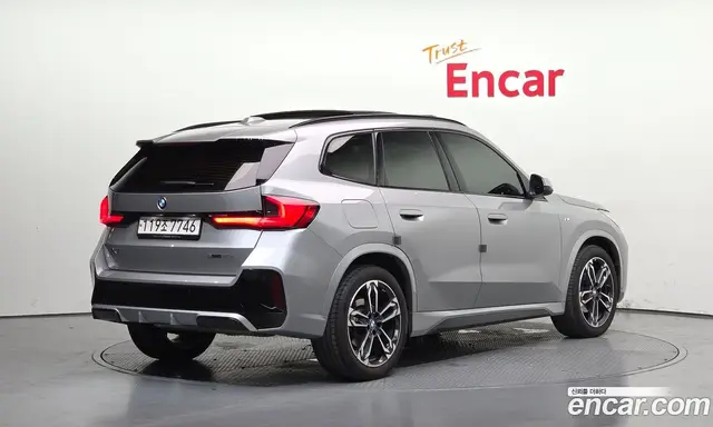 BMW X1 2025 2.0 автомат (гидро), миниатюра 2