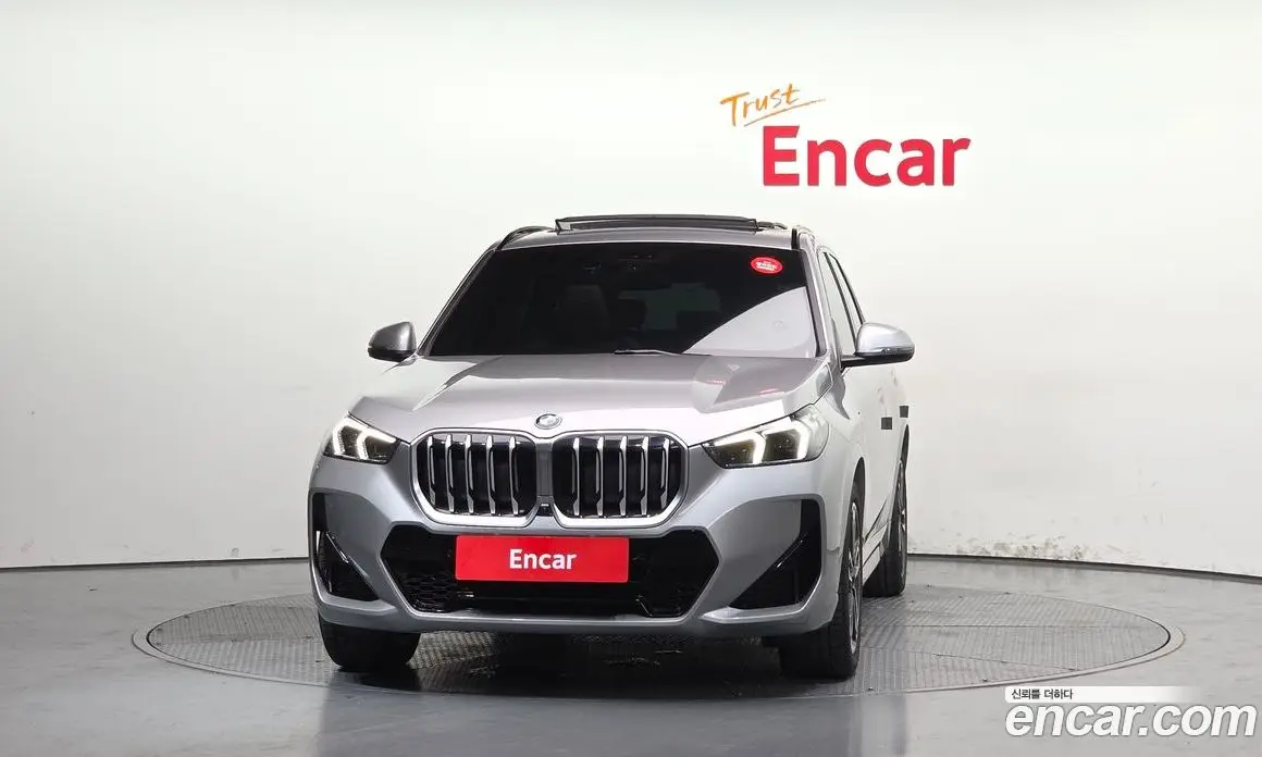 BMW X1 2025 2.0 автомат (гидро), фото 3