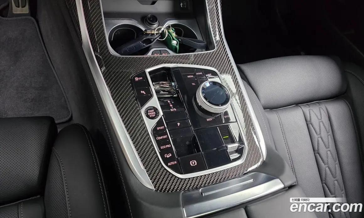 BMW X7 2025 3.0 автомат (гидро), фото 12