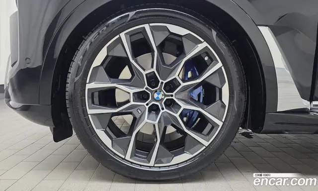 BMW X7 2025 3.0 автомат (гидро), миниатюра 5