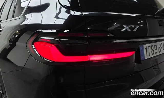 BMW X7 2025 3.0 автомат (гидро), миниатюра 9