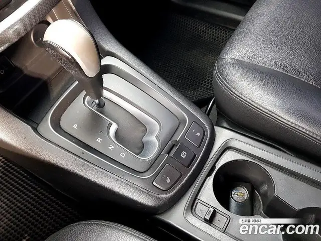 Chevrolet Captiva 2016 2.0 автомат (гидро), миниатюра 12