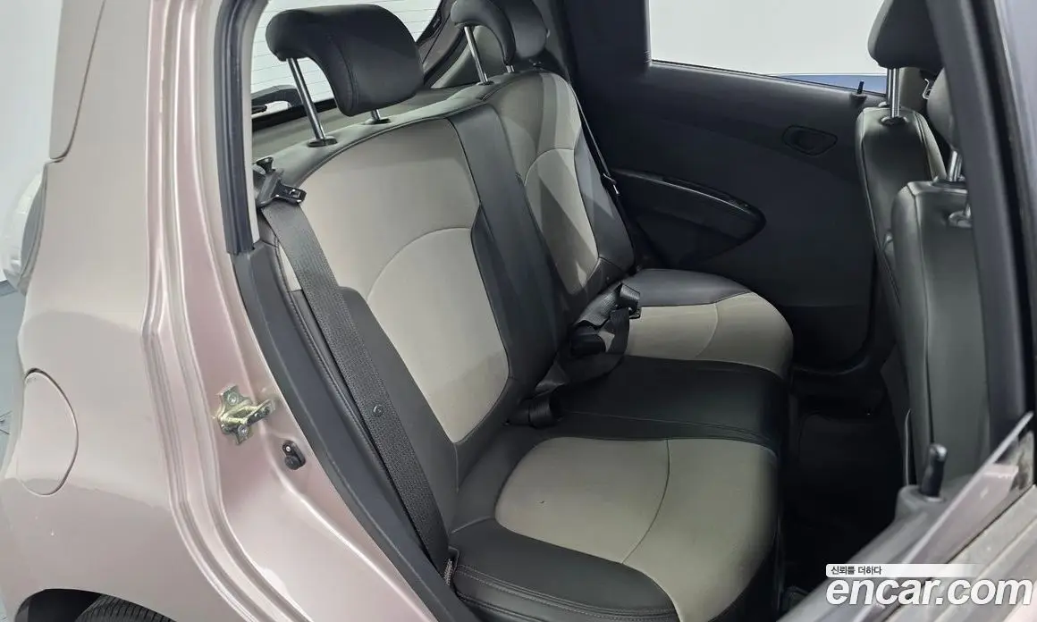Chevrolet Spark 2012 1.0 автомат (гидро), фото 16