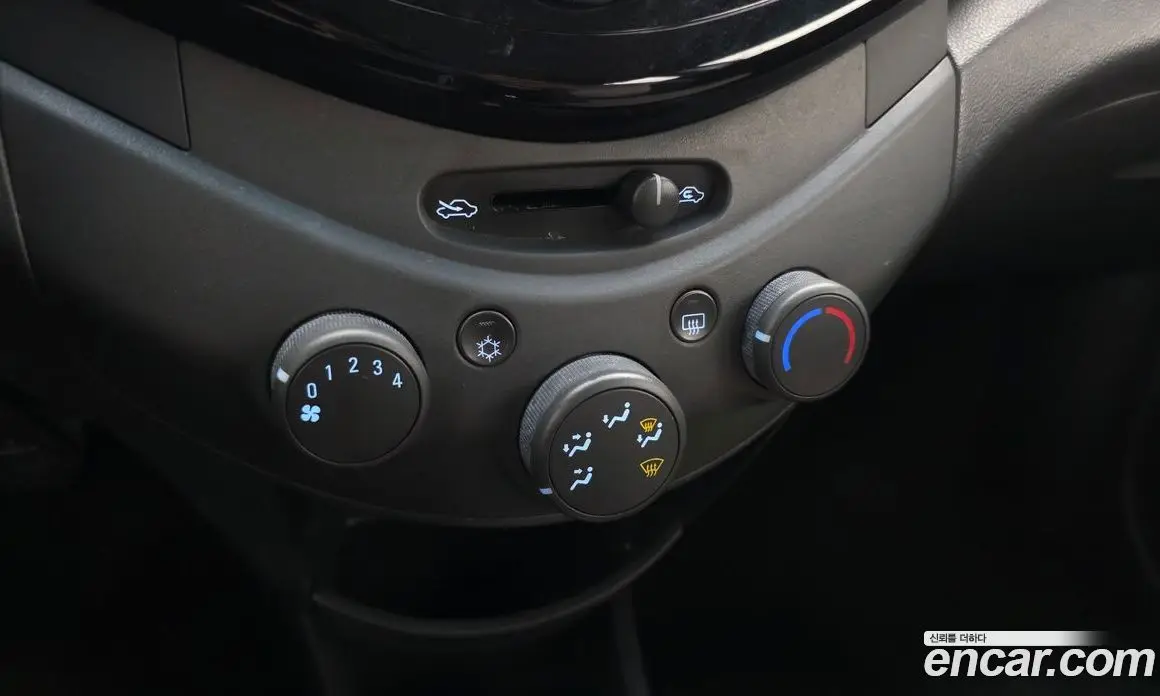 Chevrolet Spark 2012 1.0 автомат (гидро), фото 21