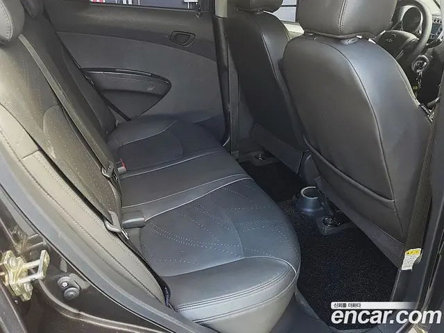 Chevrolet Spark 2012 1.0 автомат (гидро), миниатюра 7