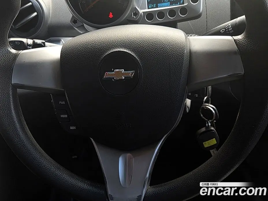 Chevrolet Spark 2012 1.0 автомат (гидро), фото 10