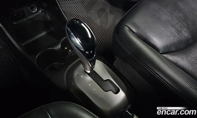 Chevrolet Spark 2016 1.0 автомат (гидро), миниатюра 9