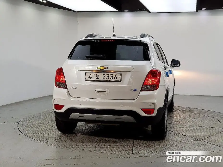 Chevrolet Trax 2017 1.6 автомат (гидро), фото 4