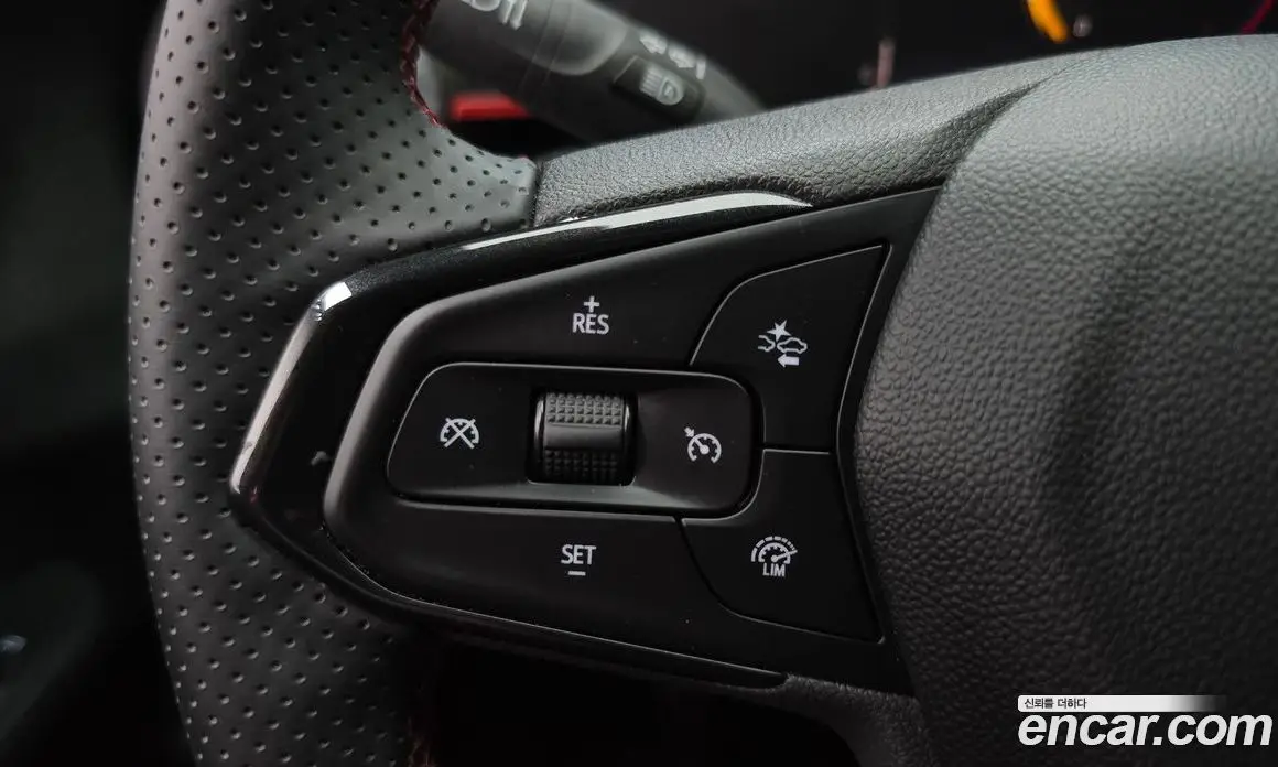 Chevrolet Trax 2024 1.2 автомат (гидро), фото 17