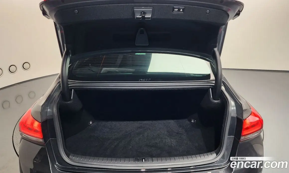 Genesis G80 2017 3.3 автомат (гидро), фото 24