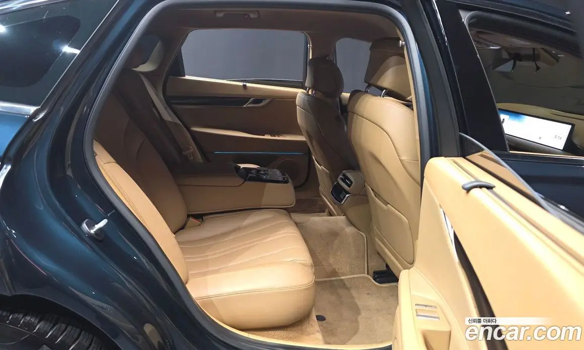 Genesis G80 2024 2.5 автомат (гидро), фото 18