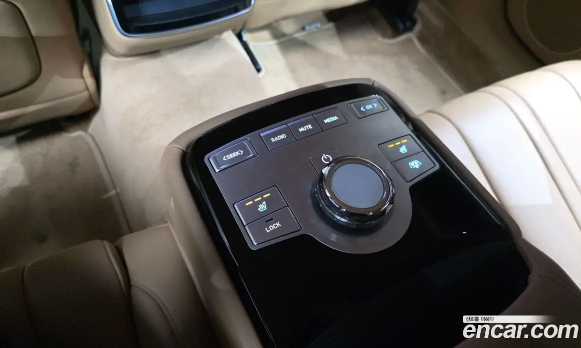 Genesis G80 2024 2.5 автомат (гидро), фото 25