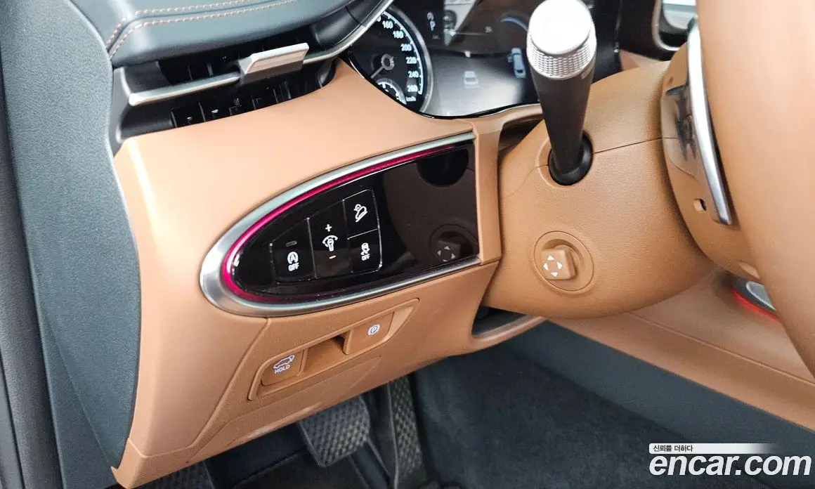 Genesis GV70 2021 2.5 автомат (гидро), фото 18