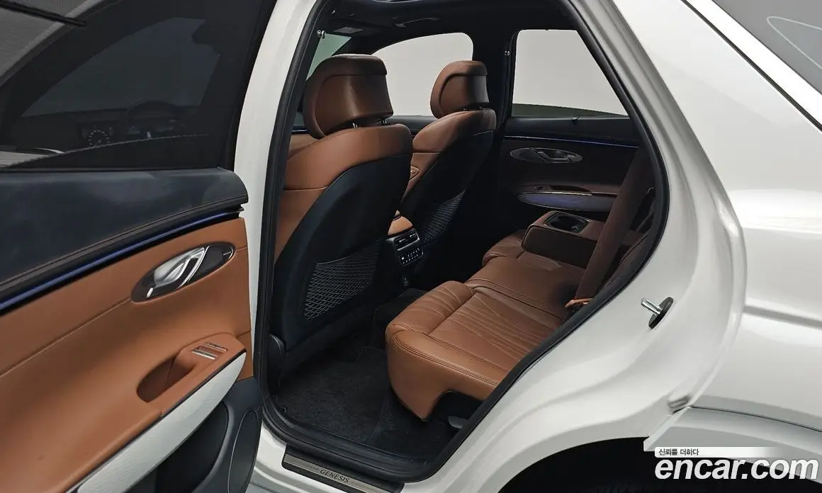 Genesis GV70 2024 2.5 автомат (гидро), фото 16