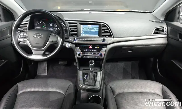 Hyundai Avante 2015 1.6 автомат (гидро), миниатюра 7
