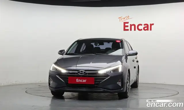Hyundai Avante 2019 1.6 автомат (гидро), миниатюра 3