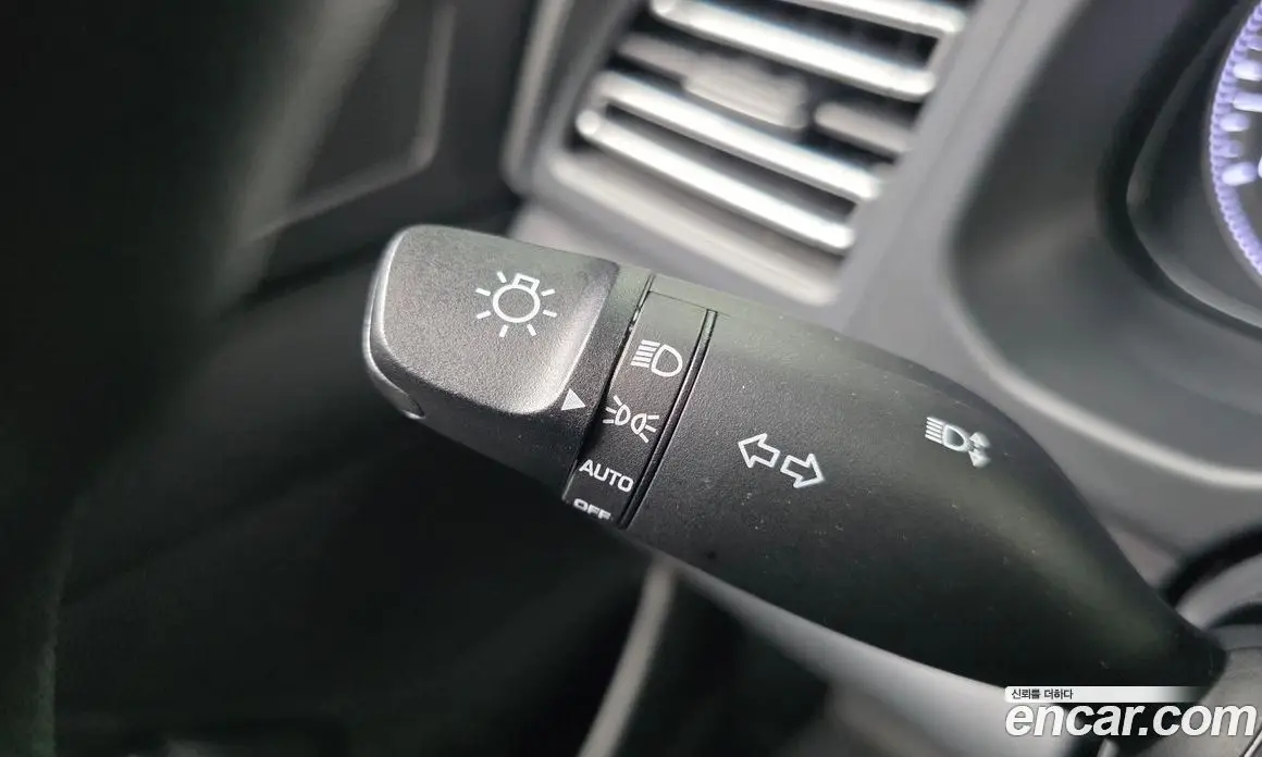 Hyundai Avante 2019 1.6 автомат (гидро), фото 29