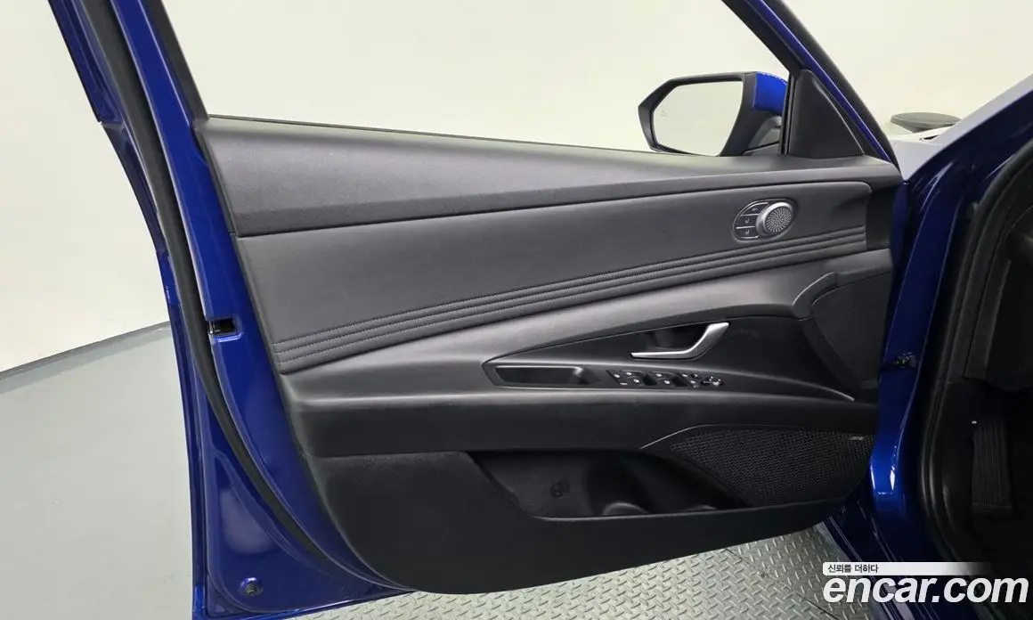Hyundai Avante 2020 1.6 автомат (гидро), фото 14