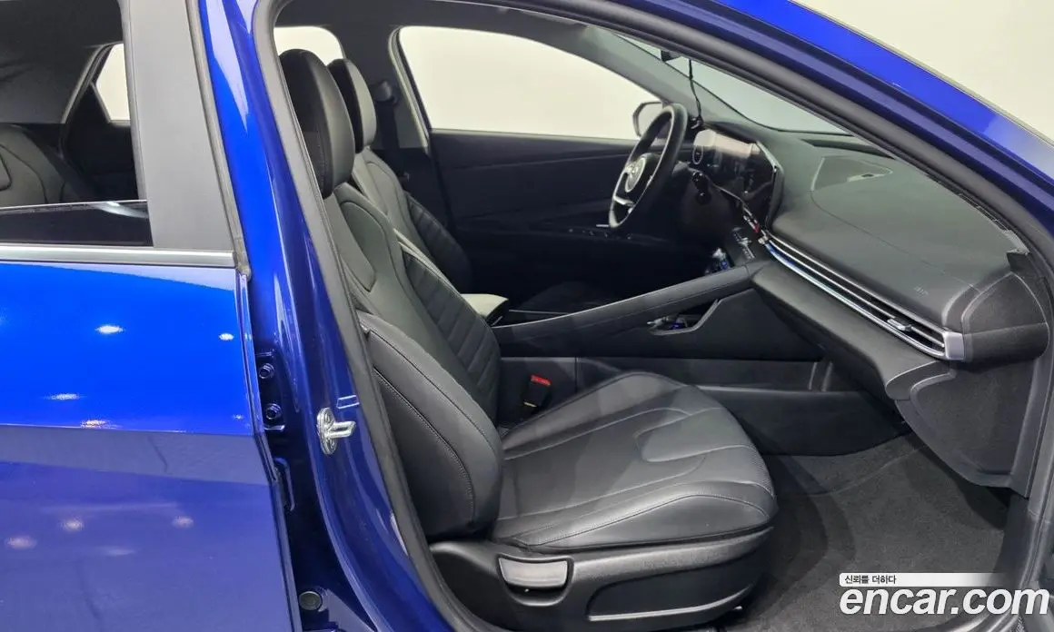 Hyundai Avante 2020 1.6 автомат (гидро), фото 20