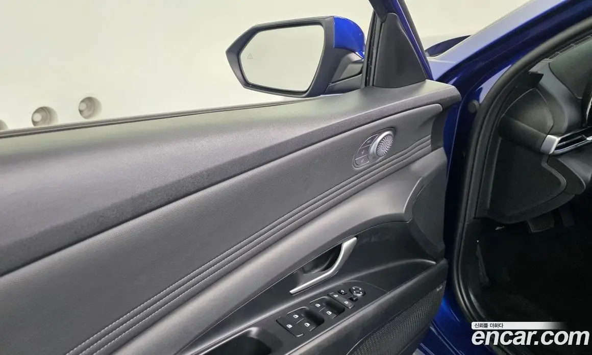 Hyundai Avante 2020 1.6 автомат (гидро), фото 28