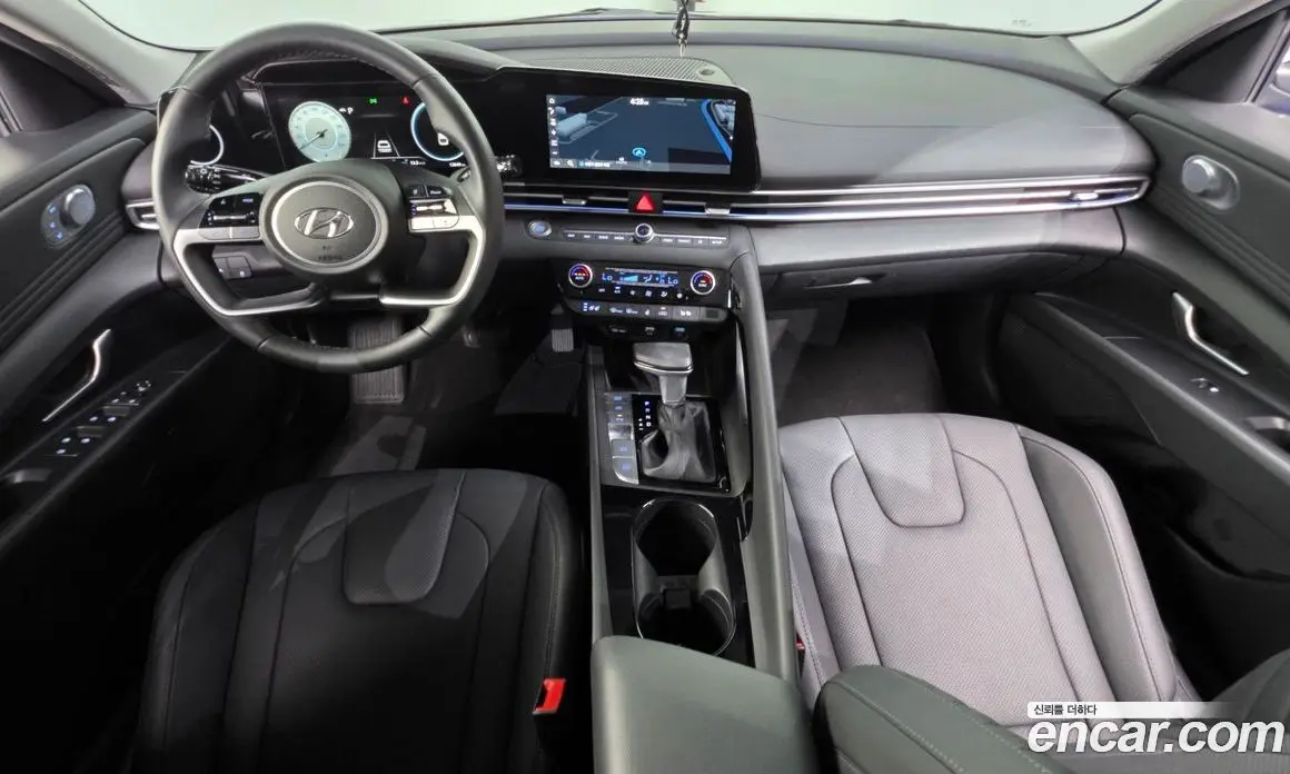 Hyundai Avante 2020 1.6 автомат (гидро), фото 10