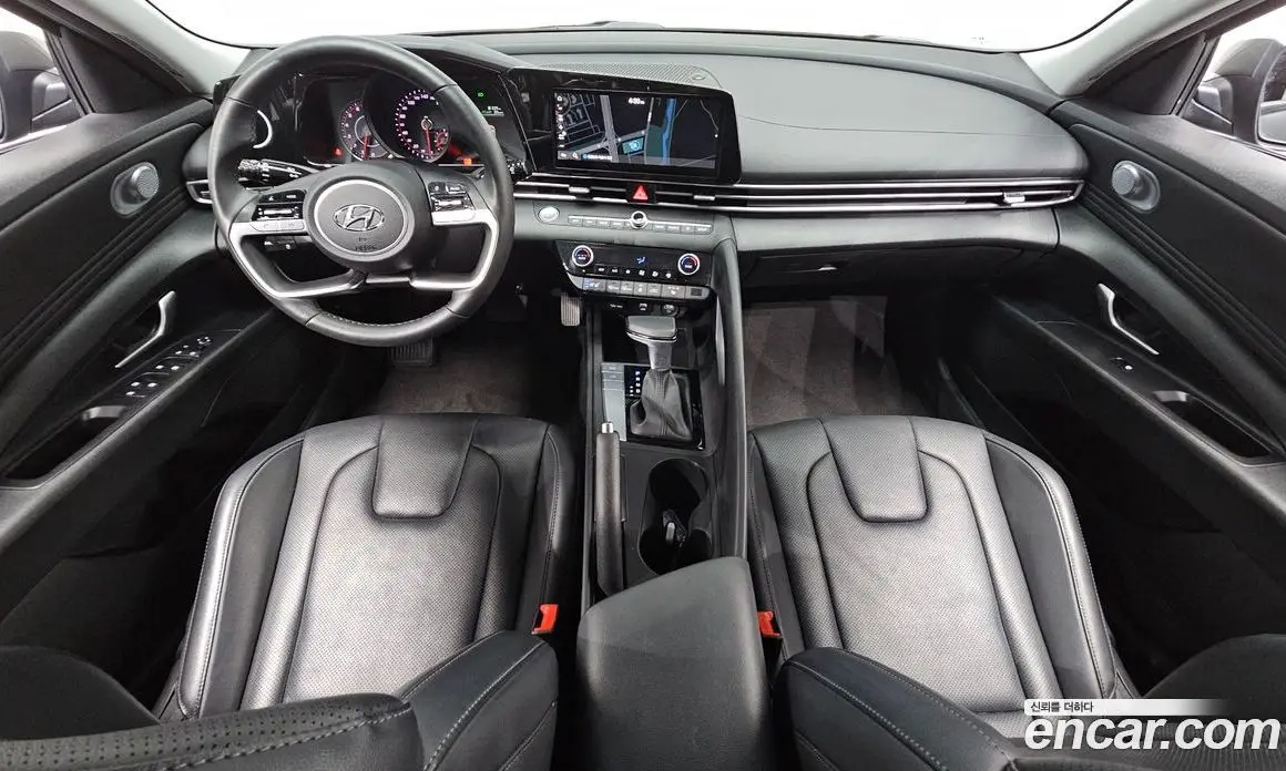 Hyundai Avante 2020 1.6 автомат (гидро), фото 7