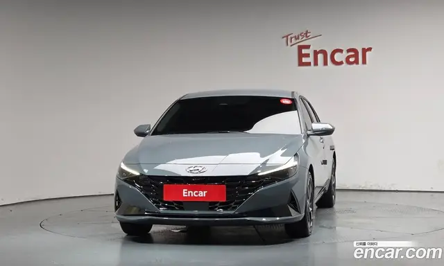 Hyundai Avante 2021 1.6 автомат (гидро), миниатюра 3