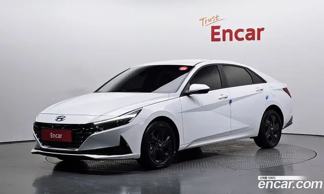 Hyundai Avante 2022 1.6 автомат (гидро), миниатюра 1 Hyundai Avante 2022 1.6 автомат (гидро), миниатюра 1